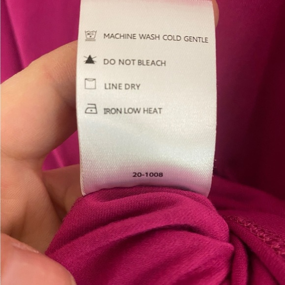 Esenchel Women's Pink Tunic - Picture 5 of 9